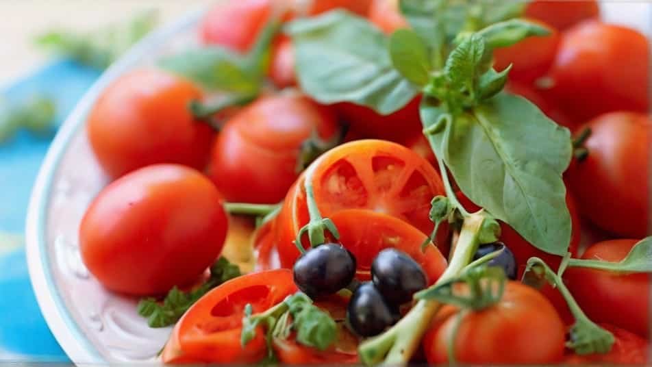 Packed with antioxidants and offering nutritional advantages over regular tomatoes, they are not only a feast for the eyes but also a nutritious addition to your summer diet.